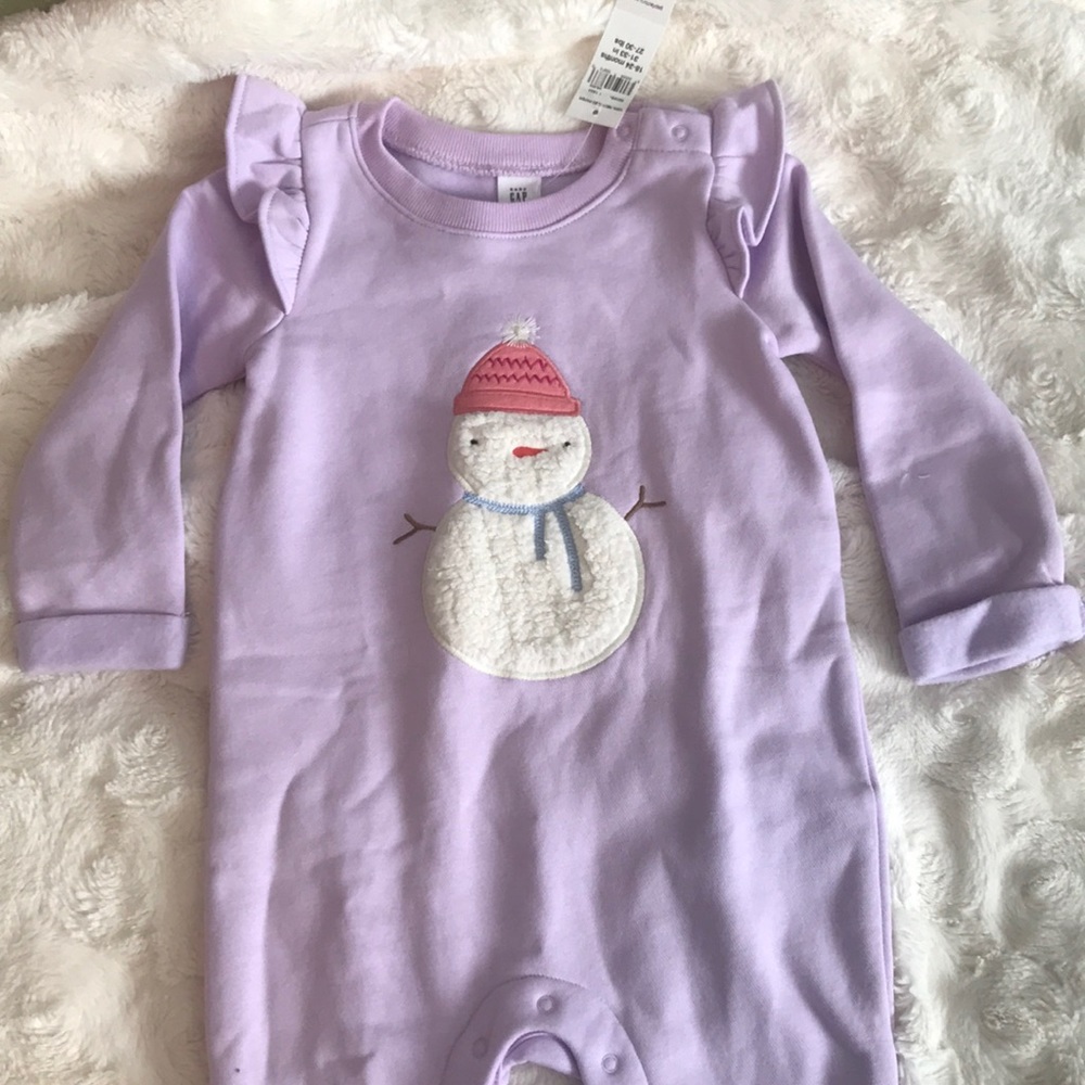 Gap one piece snowman sleep and play